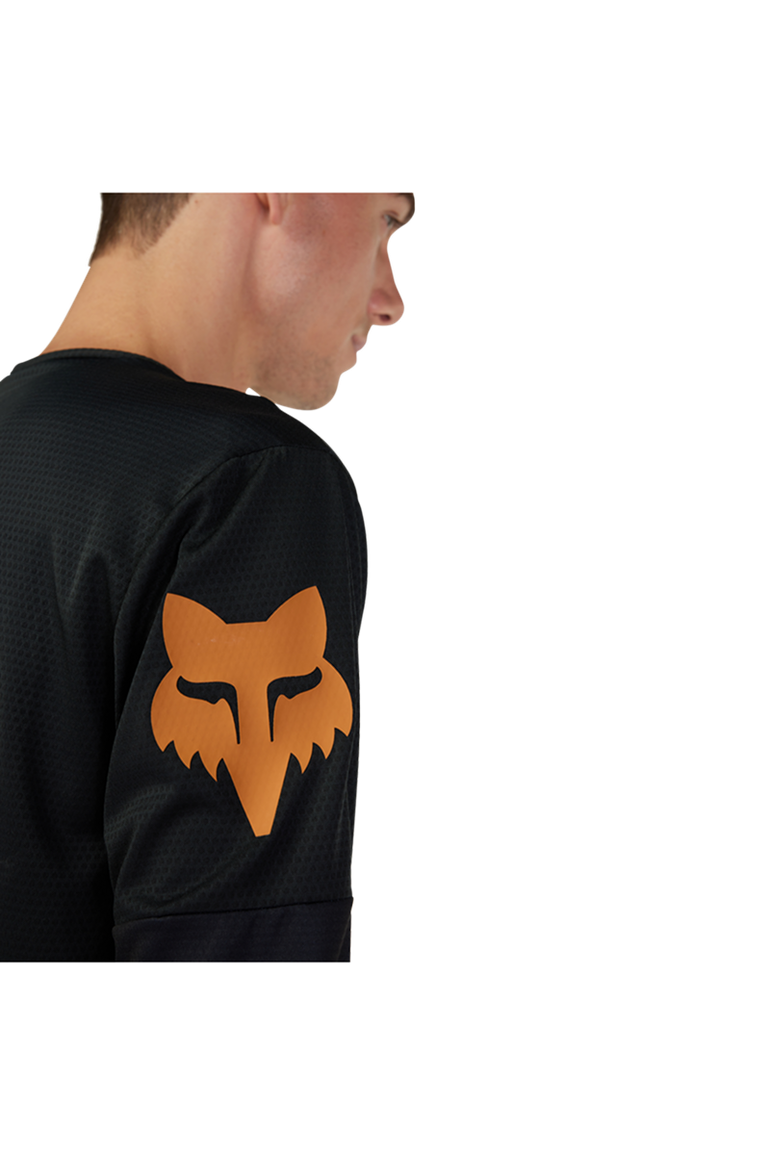 Used Fox Maglia  Defend LS Cekt 2025 bike — image 5 of 5