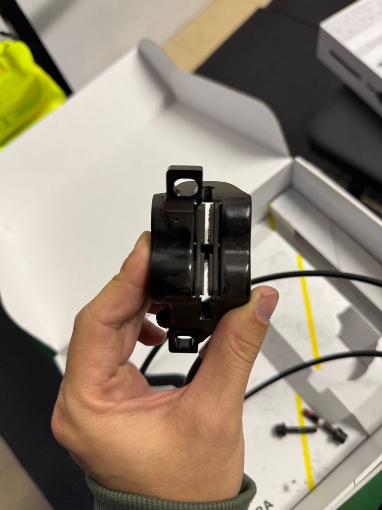 Used Magura MT5 2025 bike — image 2 of 5