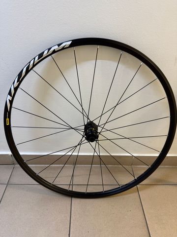 Brugt Mavic Aksium Disc 2025 bike — billede 2 af 4