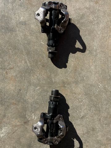 Used Shimano PD-M520 Clipless Pedals bike — image 2 of 3