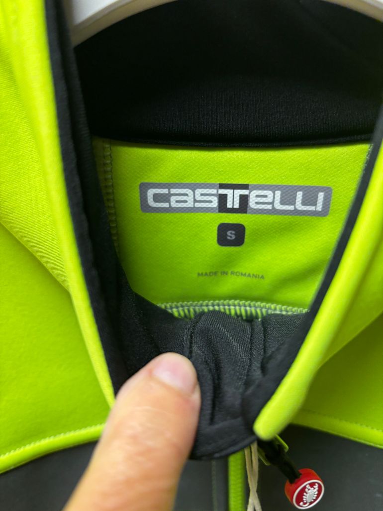 Tweedehands Castelli Raddoppia 3 Jacket 2024 bike — afbeelding 4 van 6