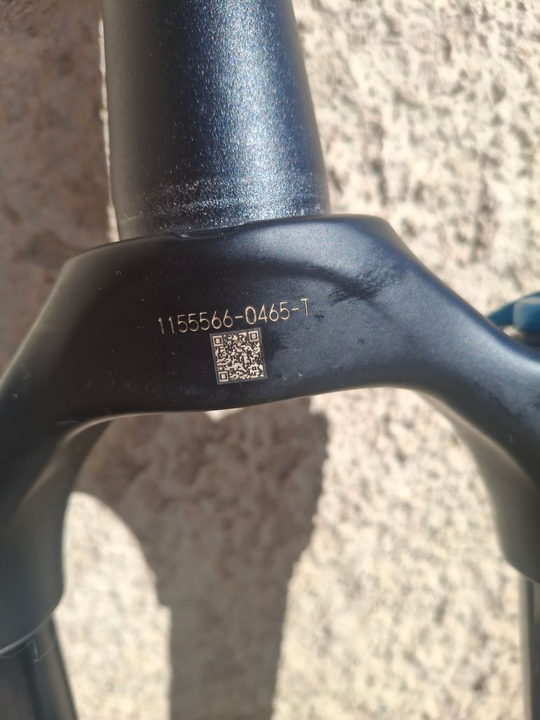 Used Fox 38 Rhythm Suspension Fork 2025 bike — image 2 of 4