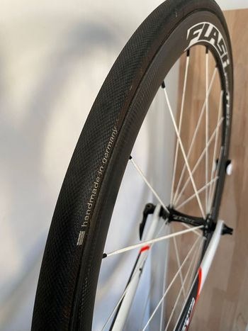 Brugt flash roue carbone avec boyaux 22 mm bike — billede 4 af 5