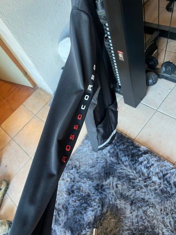 Použité Castelli rosso corsa 2023 bike — obrázek 3 z 3