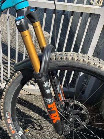 Brugt Fox factory khasima 30 180mm 2023 Fork