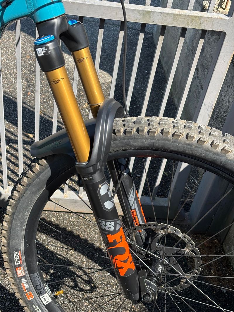 Used Fox factory khasima 30 180mm 2023 Fork