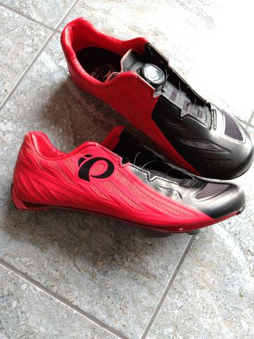 Pearl Izumi V5 Rennradschuhe Gr.41 2022 Cycling Shoes d'occasion