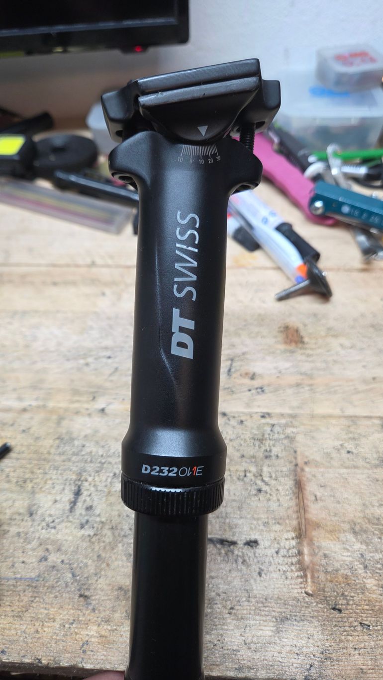 Dt Swiss DT Swiss D 232 One Carbon 60mm Reggisella Telescopico null