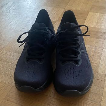 Tweedehands Asics gel-kinsei Max 2024 bike — afbeelding 1 van 6