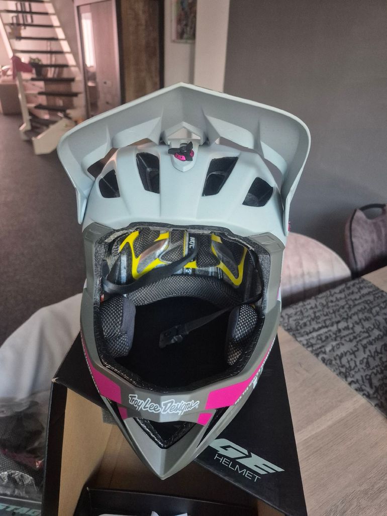 Brugt troy lee design 2024 bike — billede 5 af 6