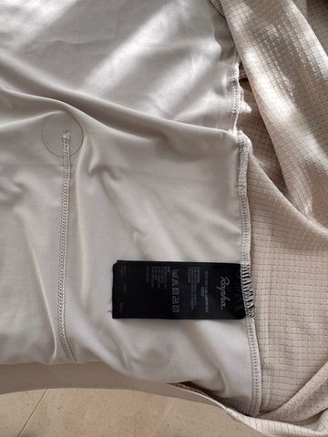 Použité Rapha Men’s proteam lightweight jersey 2024 bike — obrázek 3 z 3