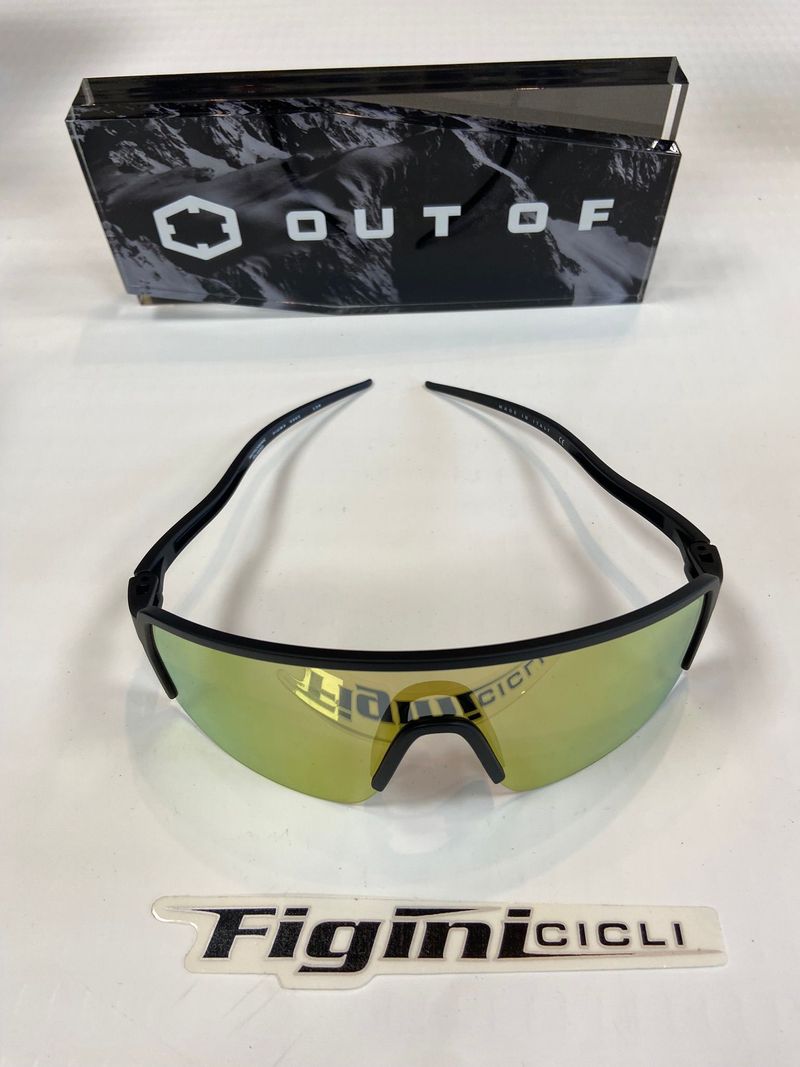 OUT OF PIUMA BLACK THE ONE QUARZO 2024 Cycling Accessories d'occasion