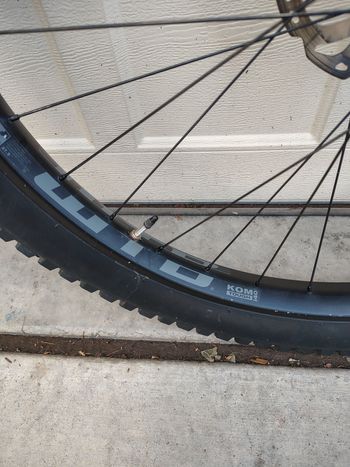 Used Wtb 27.5+ Wheelset bike — image 5 of 12