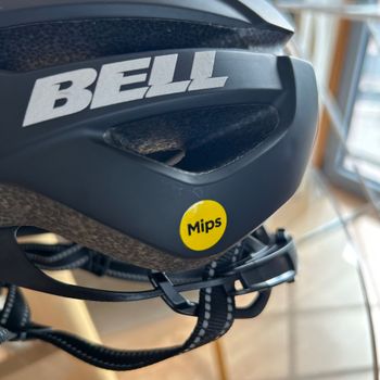 Brugt Bell Avenue MIPS Black 2024 bike — billede 3 af 6