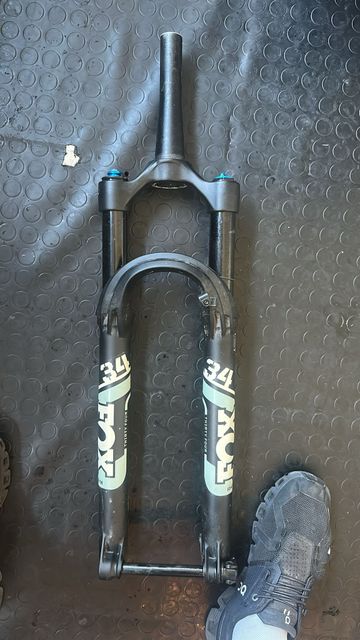 Tweedehands Fox Performance 34 120mm Fork 2025 bike — afbeelding 2 van 2