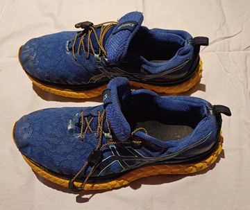 Tweedehands Asics Trabuco Max 2021 bike — afbeelding 4 van 7