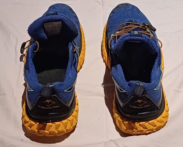 Tweedehands Asics Trabuco Max 2021 bike — afbeelding 3 van 7