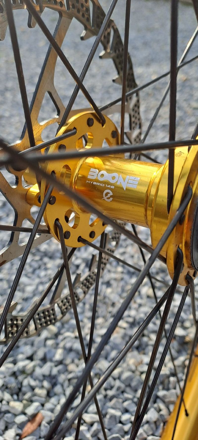 Used Bone Deth tenace gold agazzini 2023 bike — image 2 of 9