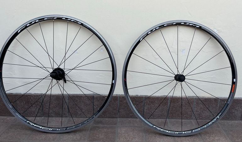 Fulcrum Racing 7 (racing sport) Fulcrum Racing 7 (racing sport)
