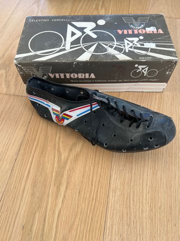 Used Vittoria schwarz 1977 Cycling Shoes