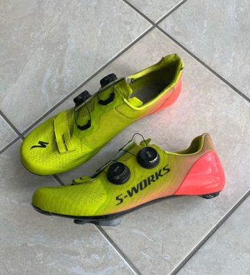 Used Specialized 7 Cycling Shoes
