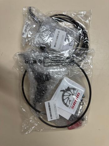 Used Sram Level Ultimate 2023 bike — image 2 of 2