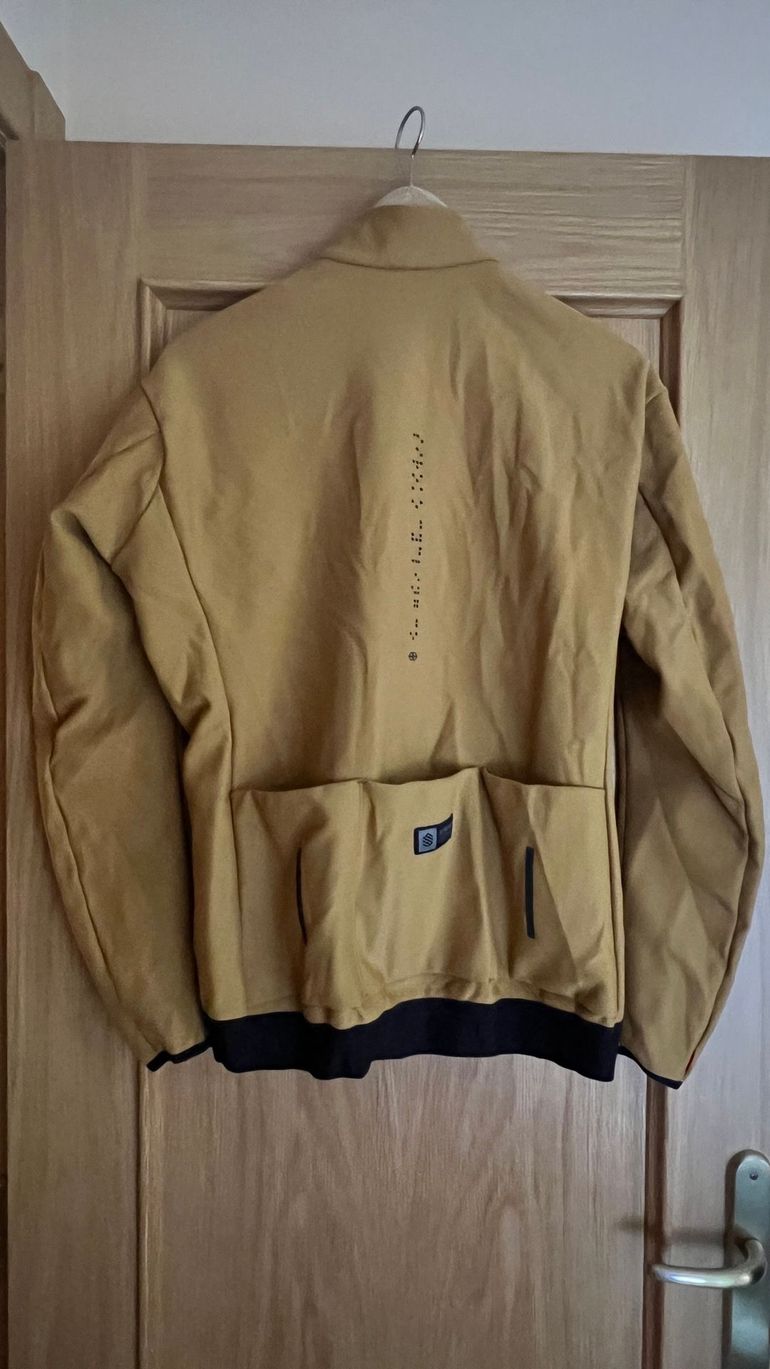 Used Siroko j3 winter jacket 2024 bike — image 2 of 4