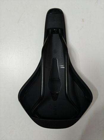 Used Fizik Fizik Terra Ridon X5 Saddle 2025 bike — image 2 of 3