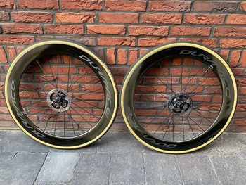 Brugt Shimano Dura-Ace WH-R9170-C60-TU 60mm Carbon Tubular Disc Brake Wheelset Wheels