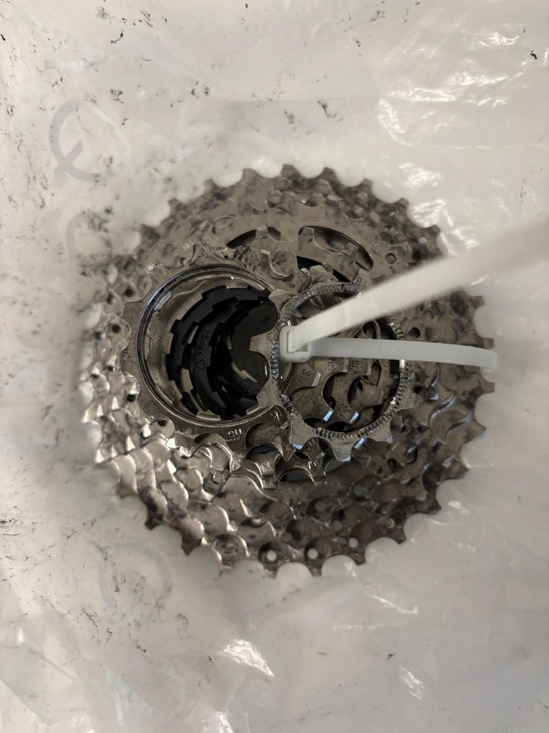 Brugt Shimano 105 CS-R7000 11-30 11-speed Cassette 2023 Drivetrain & Pedals