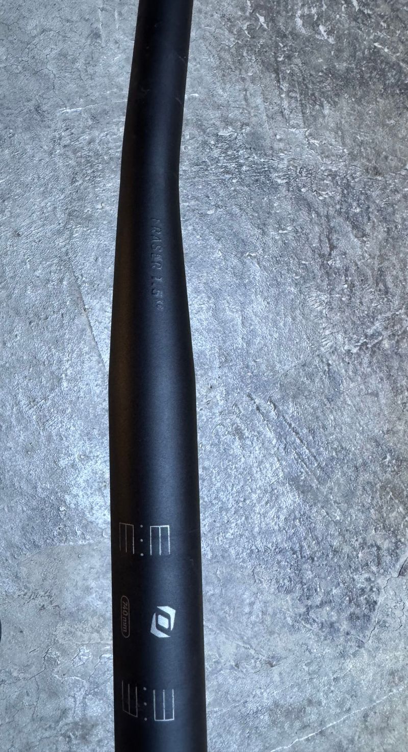 Brugt Syncros Fraser 1.5 XC Handlebar 740mm Cockpit