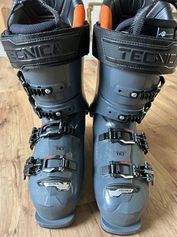 Used Mach1 MV 100 Skiing & Skitouring