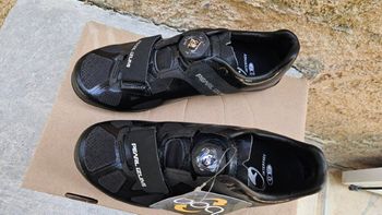 Used Pearl Izumi Race RD IV Cycling Shoes