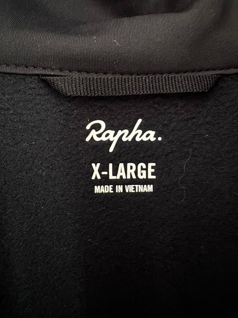 Used Rapha mens core winter- acket-black 2025 bike — image 3 of 6