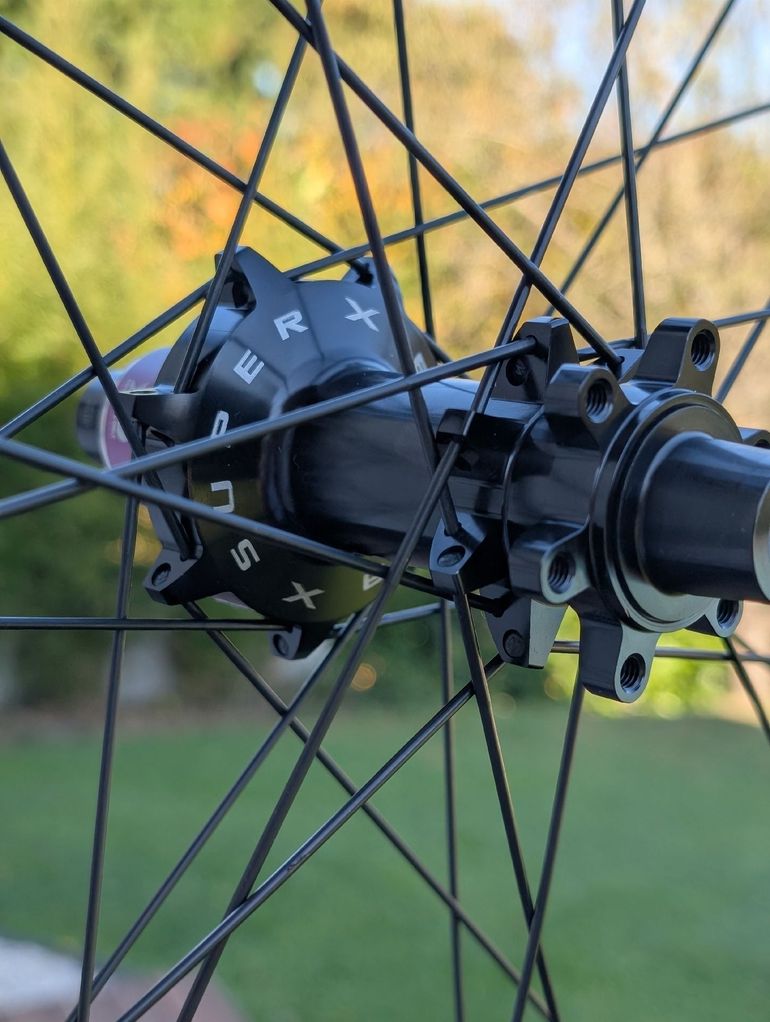 Used Sunringle Duroc 30 pro 2025 bike — image 5 of 8