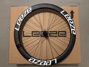 Used Leeze CC 50 Basic R 2025 Wheels