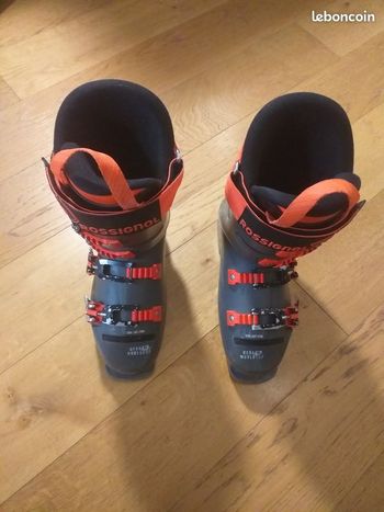 Used Rossignol Ski Boots 25.5 90flex 2024 Skiing & Skitouring
