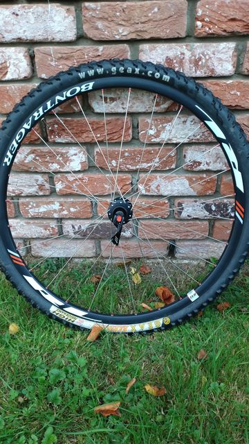 Used Bontrager RL bike — image 2 of 8