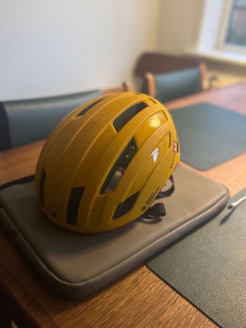 Used Sweet Protection outrider 2021 Cycling Accessories