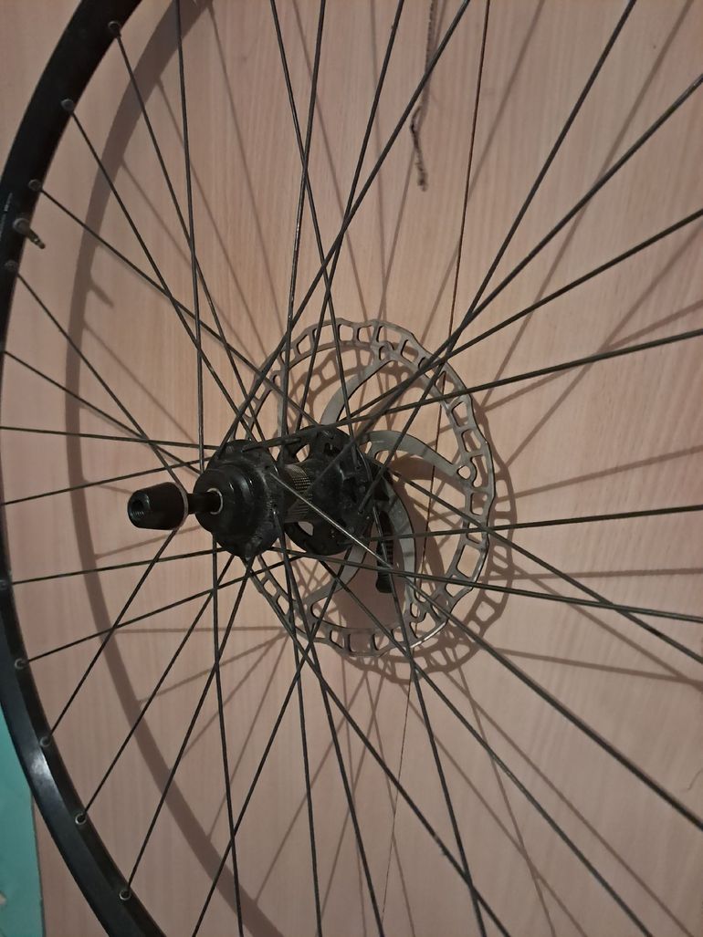 Used A2B no logo 2018 bike — image 3 of 3
