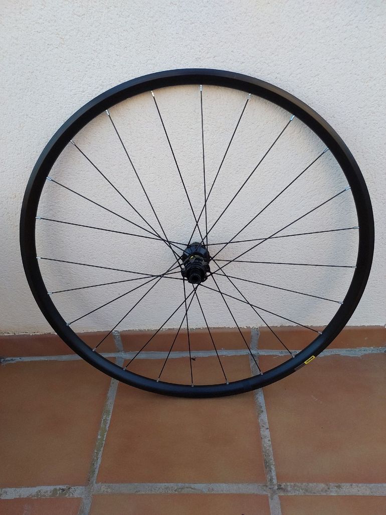 Brugt Mavic Allroad disco 2025 bike — billede 1 af 4
