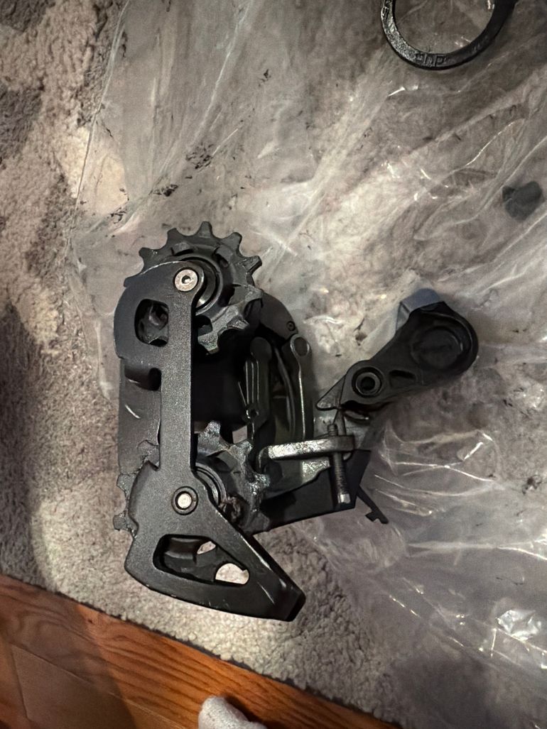 Used Sram SRAM Rival eTap AXS 2x12-speed Groupset 2022 bike — image 3 of 8