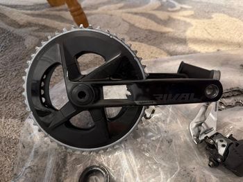 Used Sram SRAM Rival eTap AXS 2x12-speed Groupset 2022 bike — image 1 of 8
