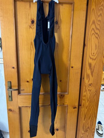 Używany hardskin truk 2025 Cycling Clothing