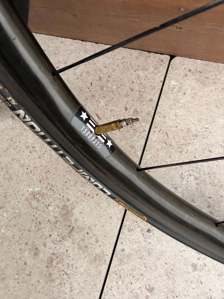 Brugt Enve 2.2 Carbon Enve hub 2020 bike — billede 4 af 8