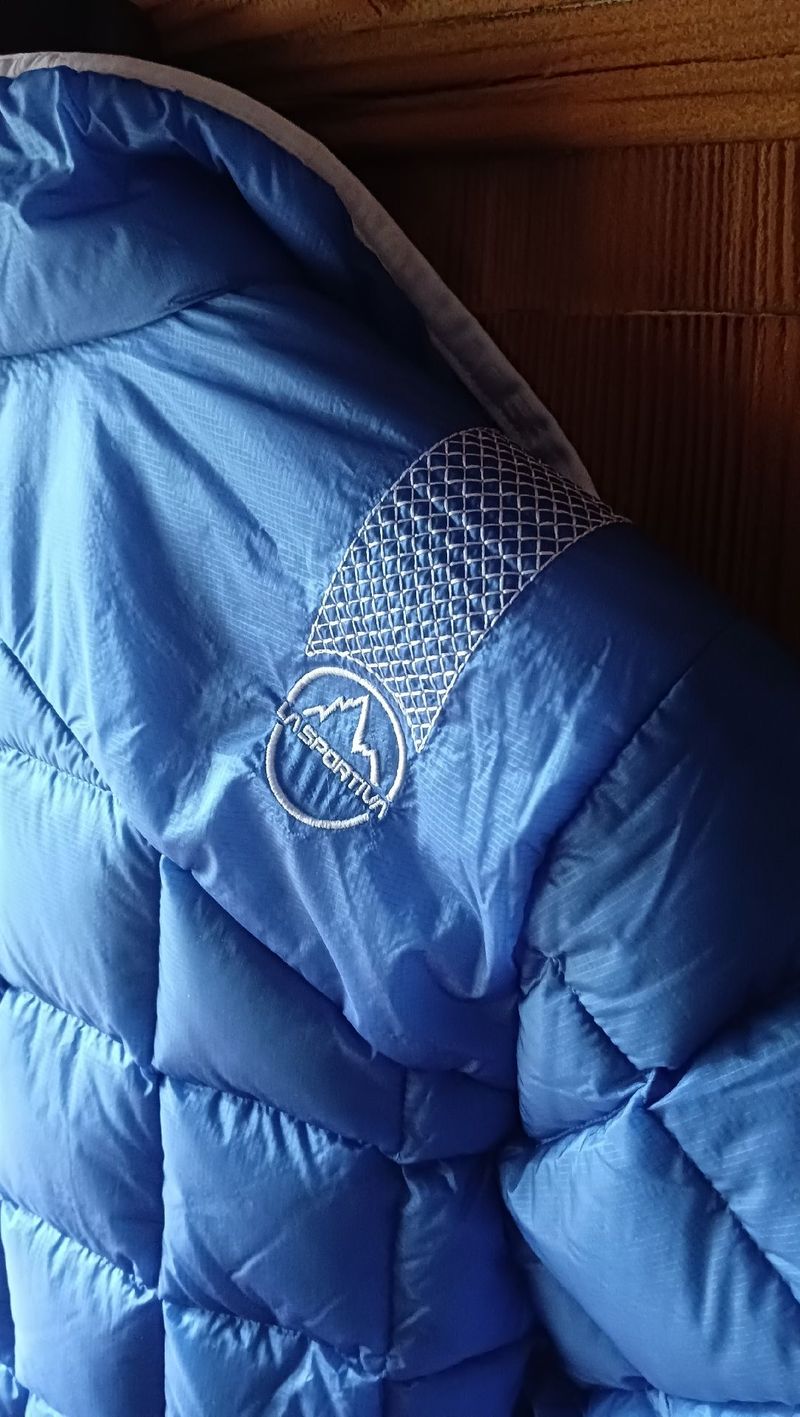 Used La Sportiva combin 2.0 down jacket 2024 bike — image 6 of 6