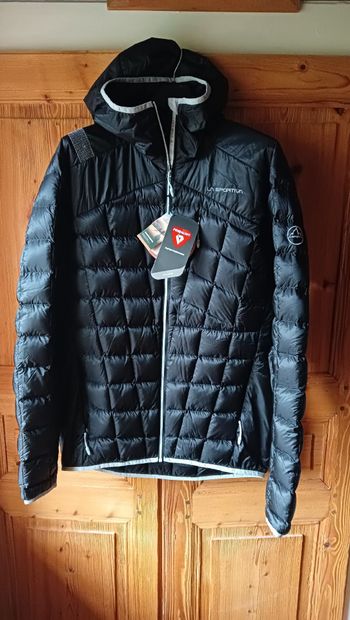 Used La Sportiva d'Herens down hoody 2024 Wintersport Clothing