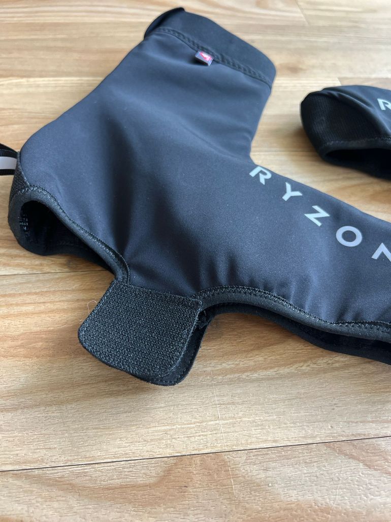 Used Ryzon Radius Cycling Insulated Overshoes 2024 bike — image 2 of 4