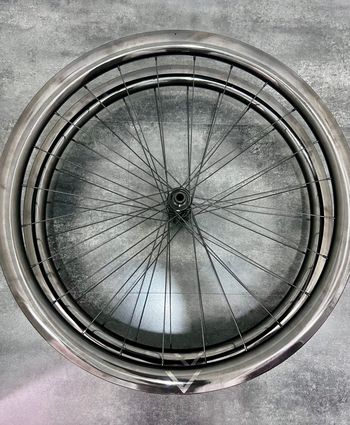 Used VERA carbon wheels GR40 2025 bike — image 3 of 3