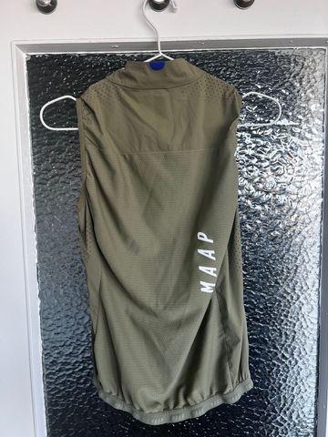 Brugt MAAP Flow Vest 2024 bike — billede 2 af 2
